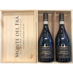 Confezione regalo con vino...